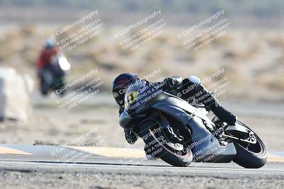 media/Dec-07-2025-CVMA (Sun) [[3e7d2de5dc]]/Race 12- Formula 40 MW and LW/